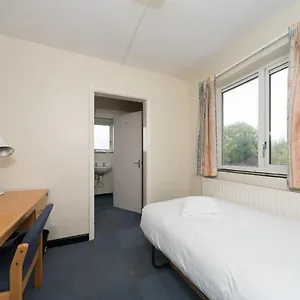 https://ensuite-room-in-nice-part-of-hull-quick-central.yorkshirehotels.net