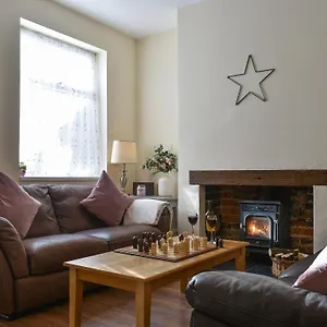 https://number-five-filey.yorkshirehotels.net
